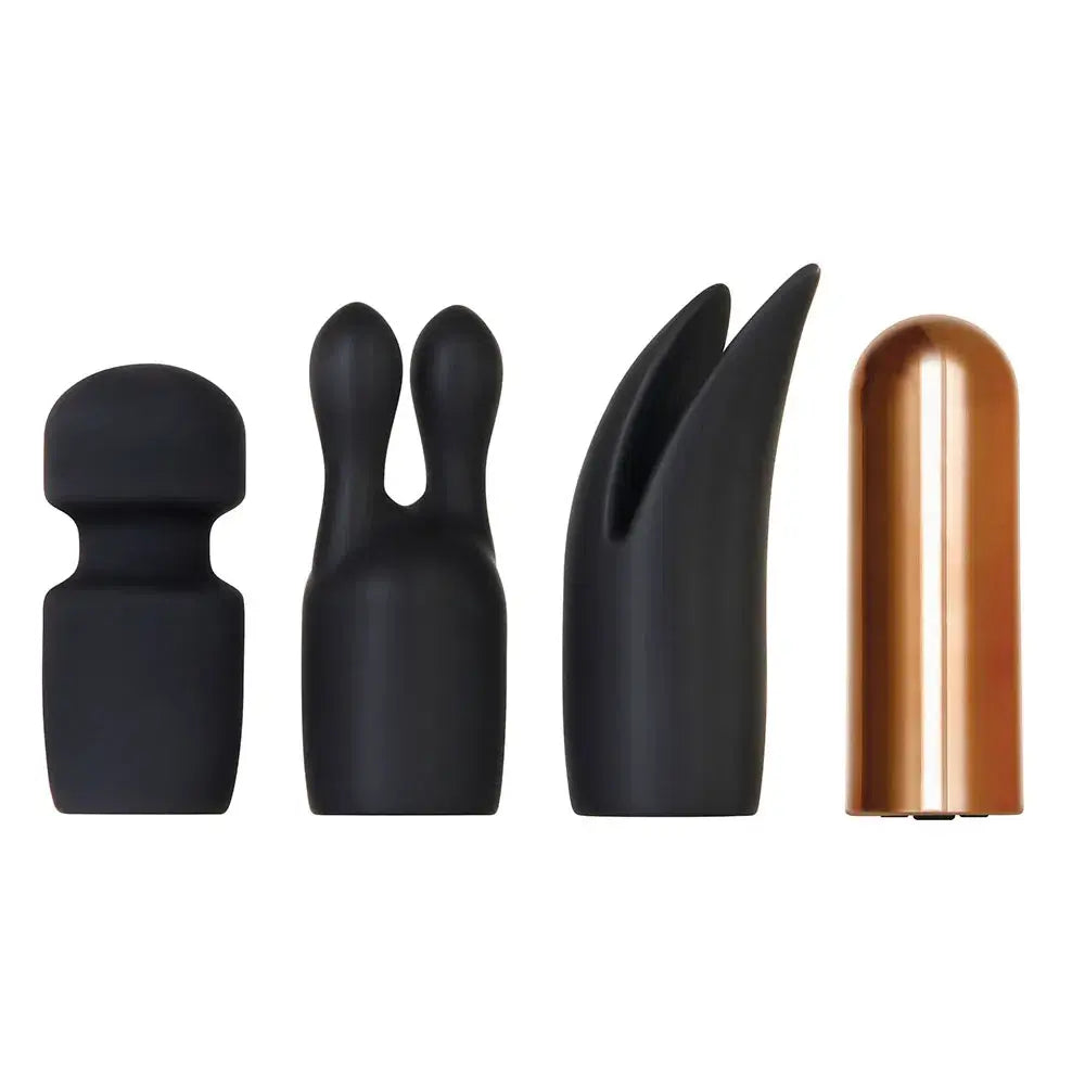 Las orejas de conejo rebotan, el tulipán de puntas abiertas acaricia y el vibrador de forma clásica te dará intensos orgasmos con opciones extraordinarias. Los tres están fabricados en silicona para deslizarse cómodamente sobre la poderosa bala de 7 velocidades que es segura de usar bajo el agua. Obtén estimulación específica del clítoris de tres maneras diferentes.