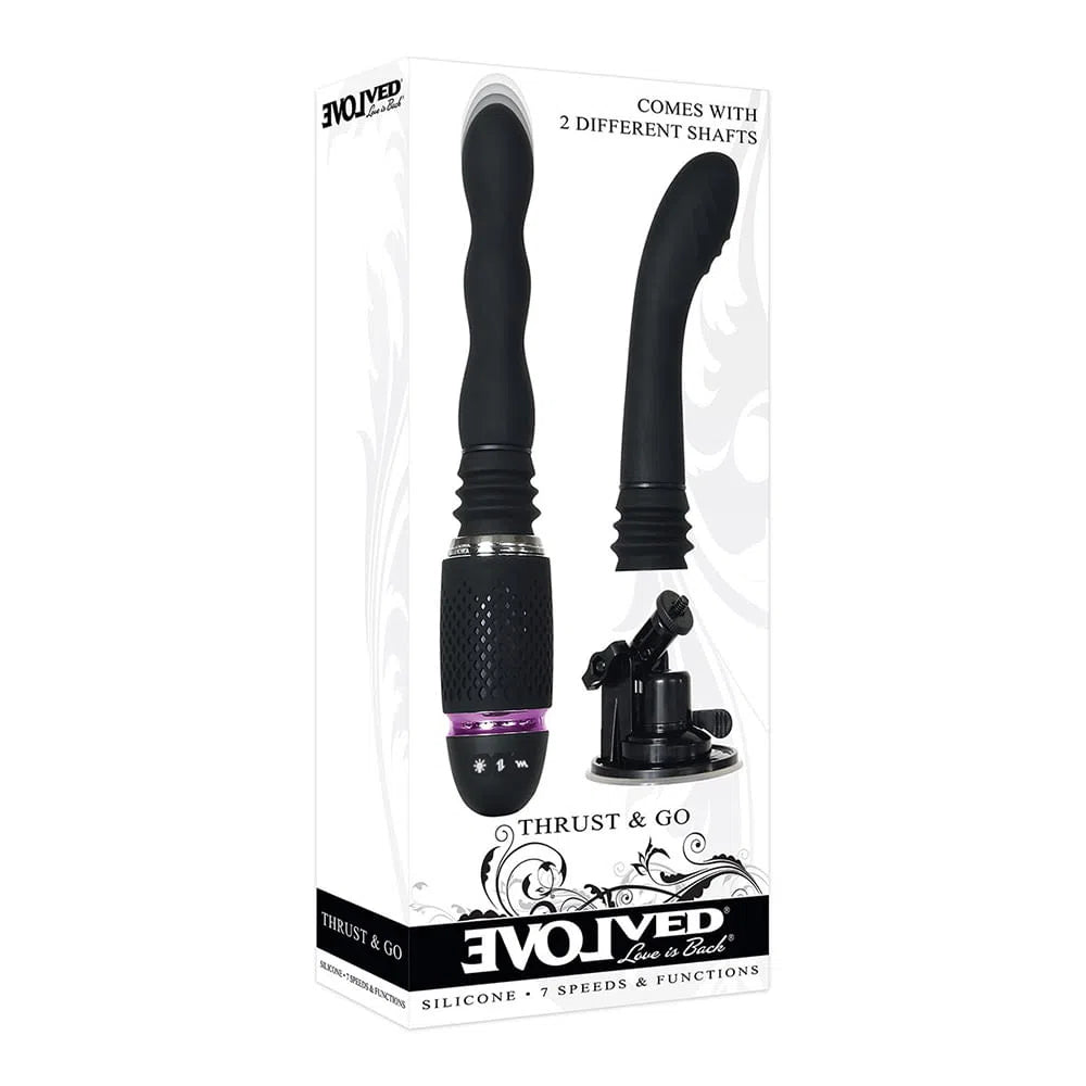 Gracias a su tamaño y diseño viajero permite ser transportada a cualquier lugar para disfrutar de toda su potencia y el placer que produce. Nunca antes una Sex Machine fue tan fácil de usar. La Mini Fucking Machine cuenta con 7 potentes modos de vibración y 7 patrones de penetración para maximizar el efecto que se siente en la zona íntima.