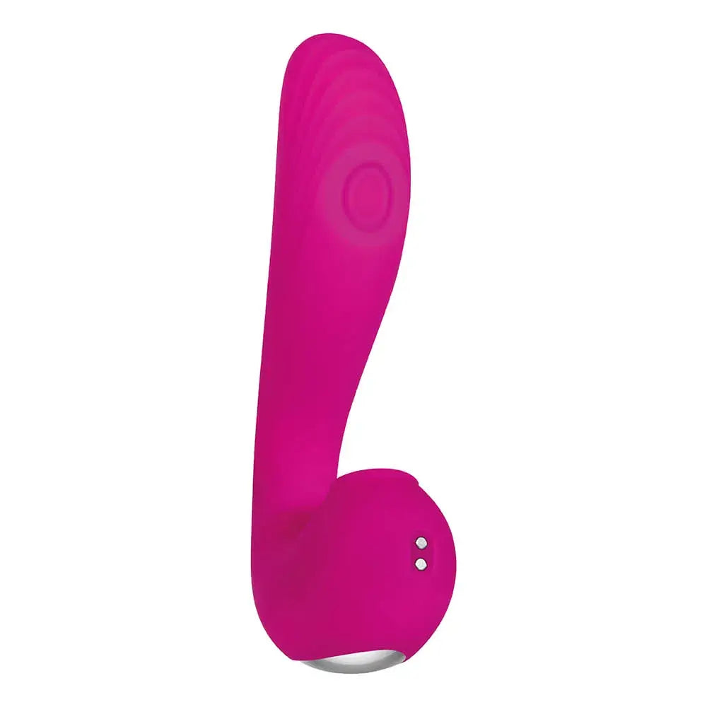 Vibrador de doble estimulación con forma de nota musical, que tiene la capacidad de estimular tanto el punto G como el clítoris. Su eje vibratorio cuenta con 10 velocidades que por medio de sensibles golpes estimularan el punto G, mientras que su segundo eje cuenta con una lengua al interior de su abertura, la cual realiza movimientos hacia arriba y hacia abajo.