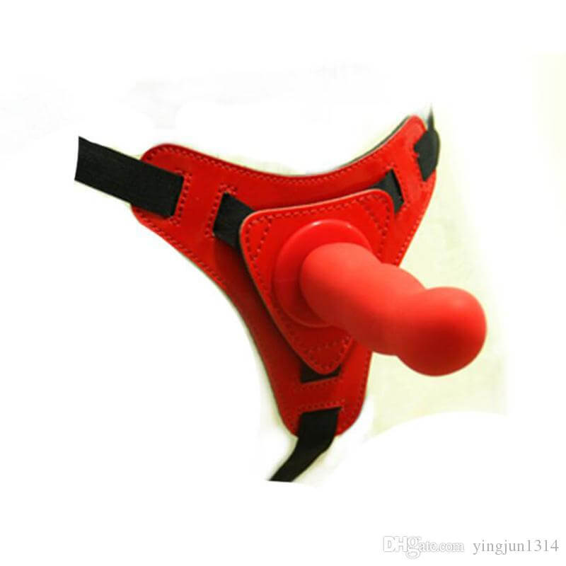 ARNES CON DILDO FABRICADO EN SILICONA TIPO JELLY, FLEXIBLE, REQUIERE DE 2 PILAS AAA Y CUENTA CON 10 RITMOS DE VIBRACIÓN DIFERENTES. EL ARNES ES EN RIATA AJUSTABLE A LA TALLA. PERMITE PENETRAR A OTRA PERSONA. DISPONIBLE CON ESTIMULADOR CLITORIAL O CON ESTIMULO DEL PUNTO G.