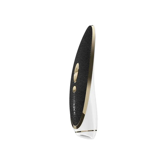 Satisfyer Haute Couture es un diseño completamente nuevo, elaborado en cuerpo, metales preciosos y silicona líquida de gran calidad, ha sido pensando para aquellas personas que aman lo estético pero que también desean disfrutar del placer con un espléndido y poderoso juguete.