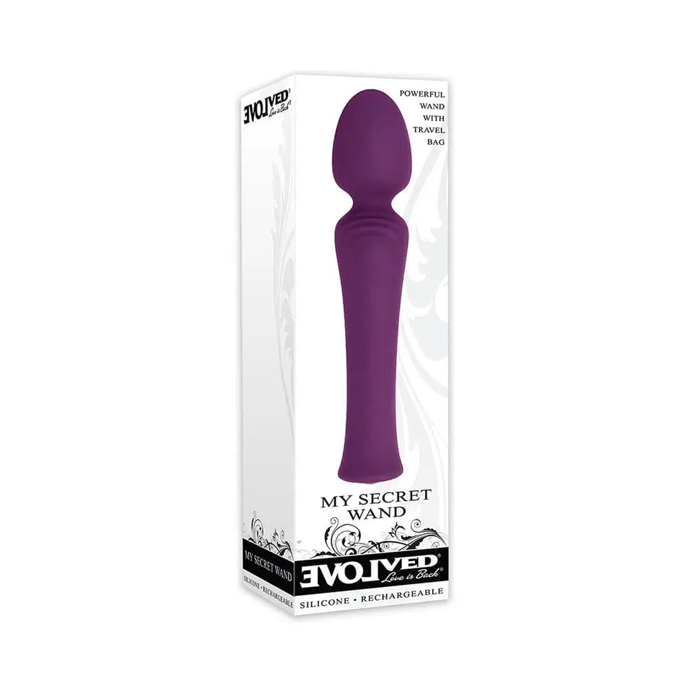 Vibrador Hitachi Mi Varita Secreta&nbsp;es completamente sumergible en el agua permitiendo que las fantasías se puedan cumplir en la ducha o la bañera. La imaginación es el límite.  Cuando las fantasías son secretas no hay nada más excitante que poder hacerlas realidad, y los 7 modos de vibración de este espectacular juguete harán esto posible.